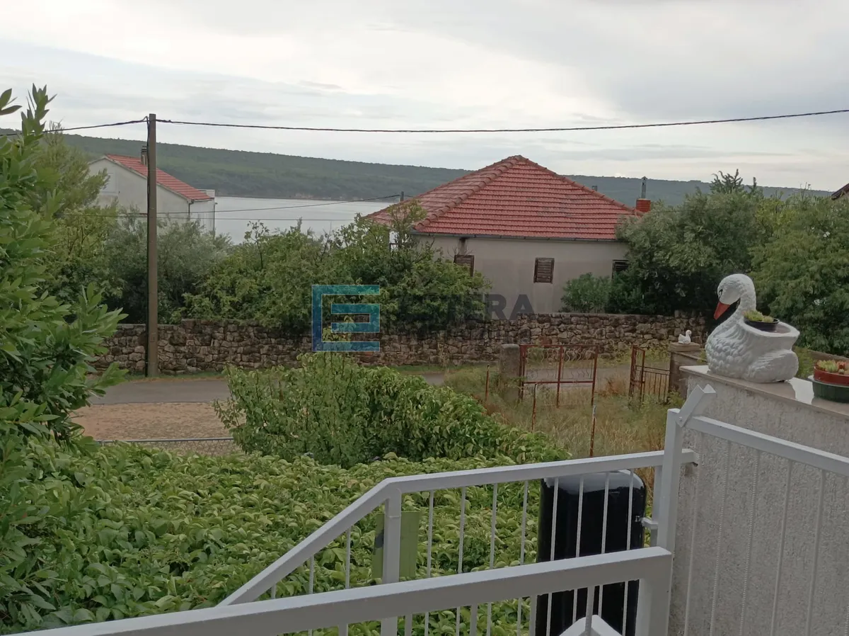 Kuća - Obrovac, 104m2