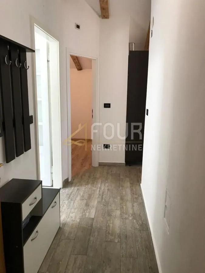 Stan - Opatija, 65m2