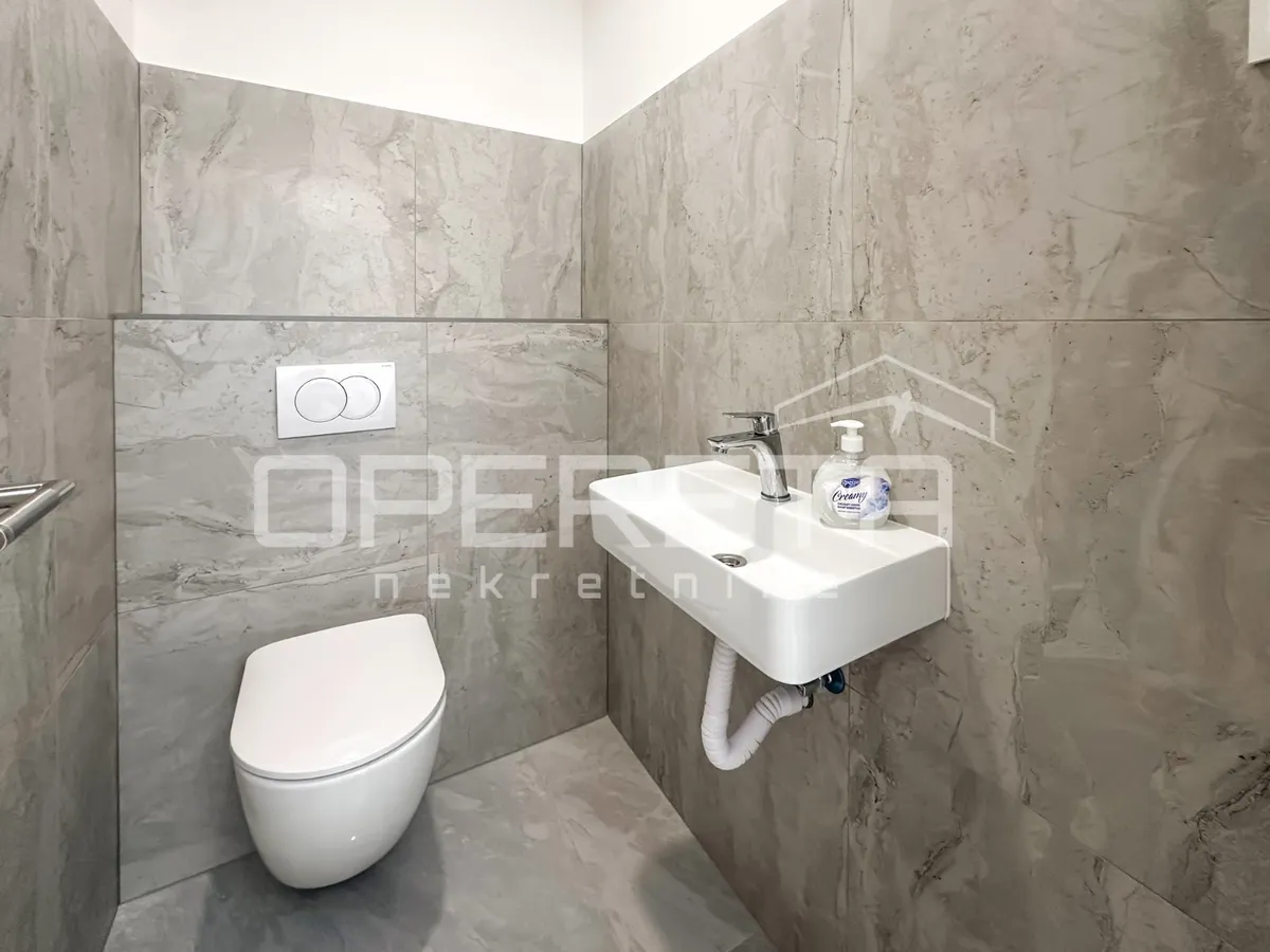 Ured - Stjepana Radića 85, Šibenik, Šibenik, 70m2