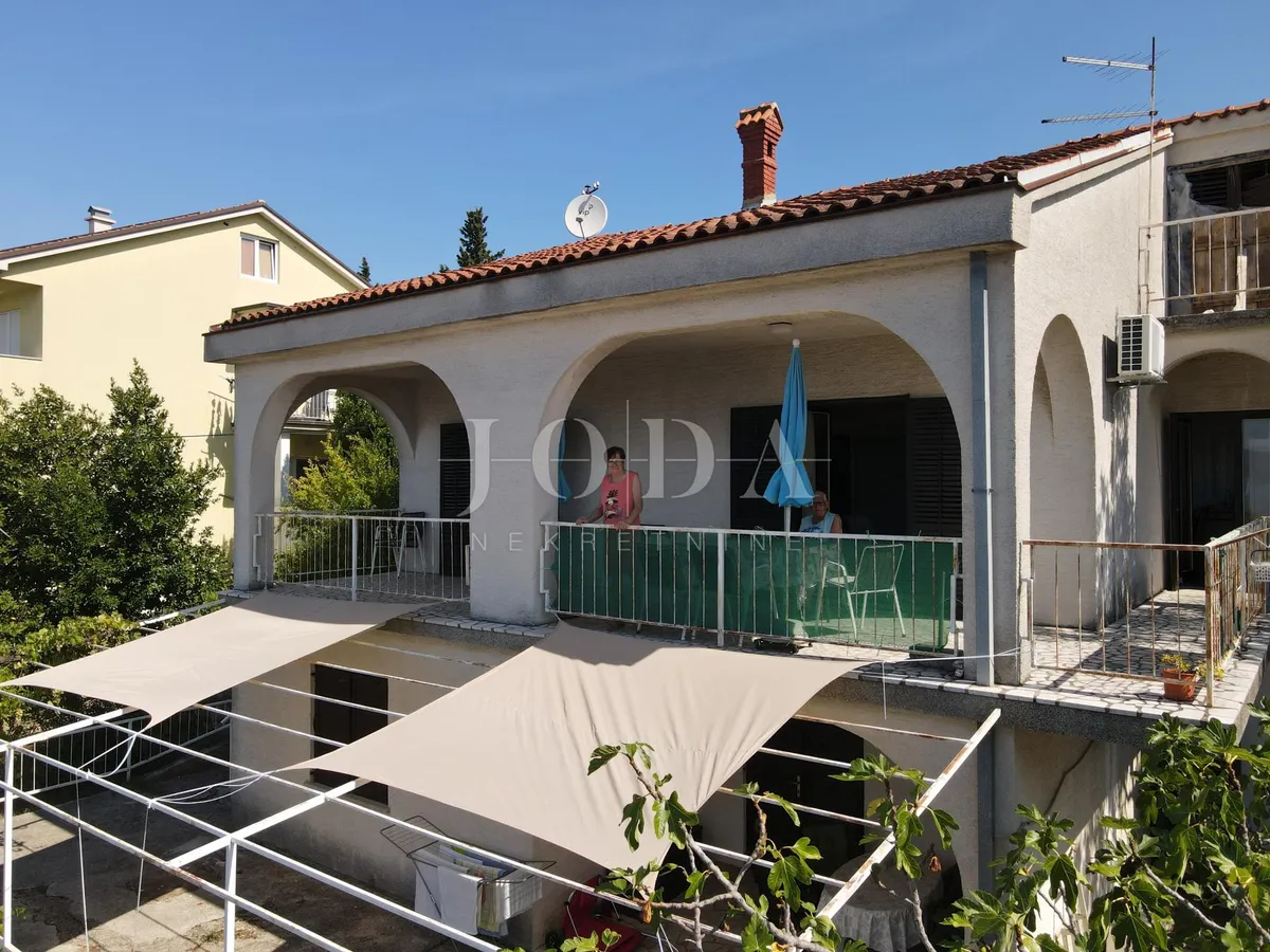 Kuća - Novi Vinodolski, 200m2