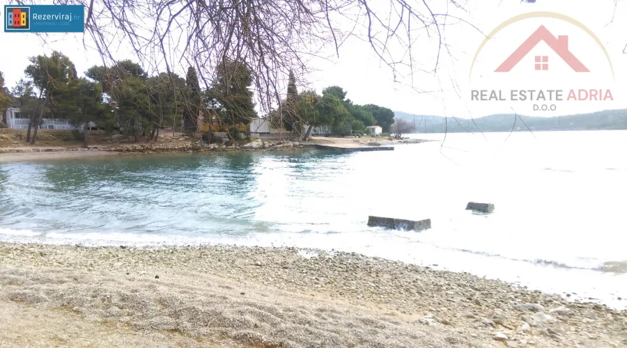 Zemljište - Biograd na Moru, 1605.6m2