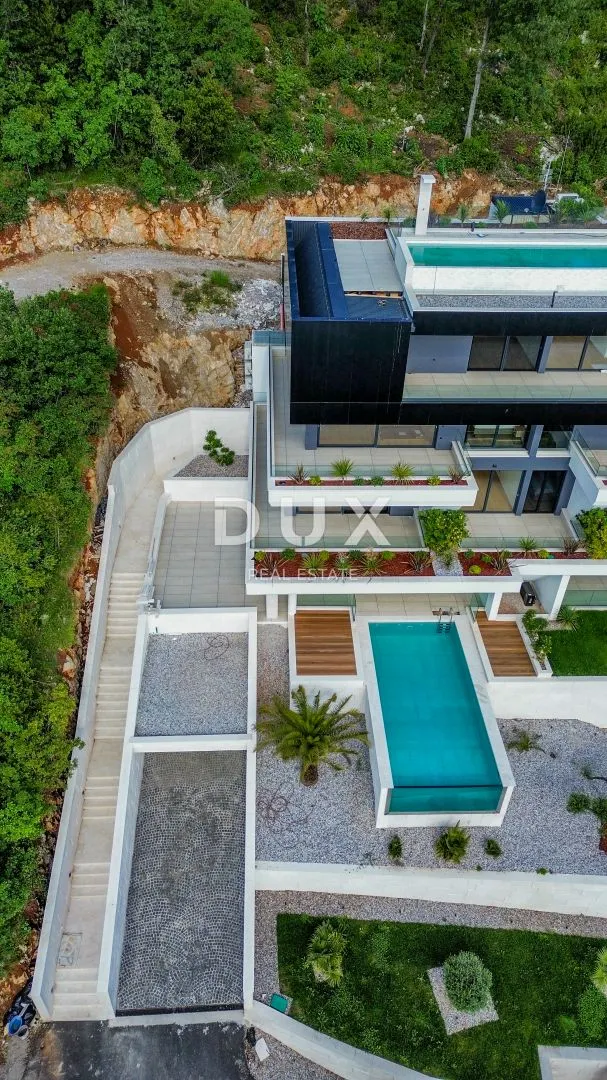 Apartment - Opatija, 217m2