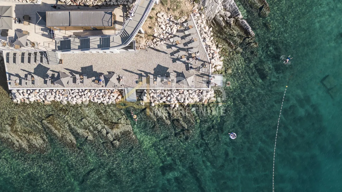 Stan - Umag, 64m2