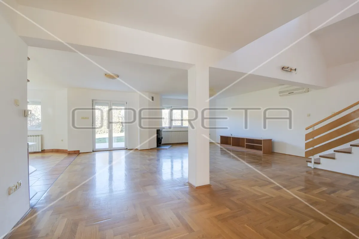 House - Jazbinski odvojak, Maksimir, Zagreb, 275m2