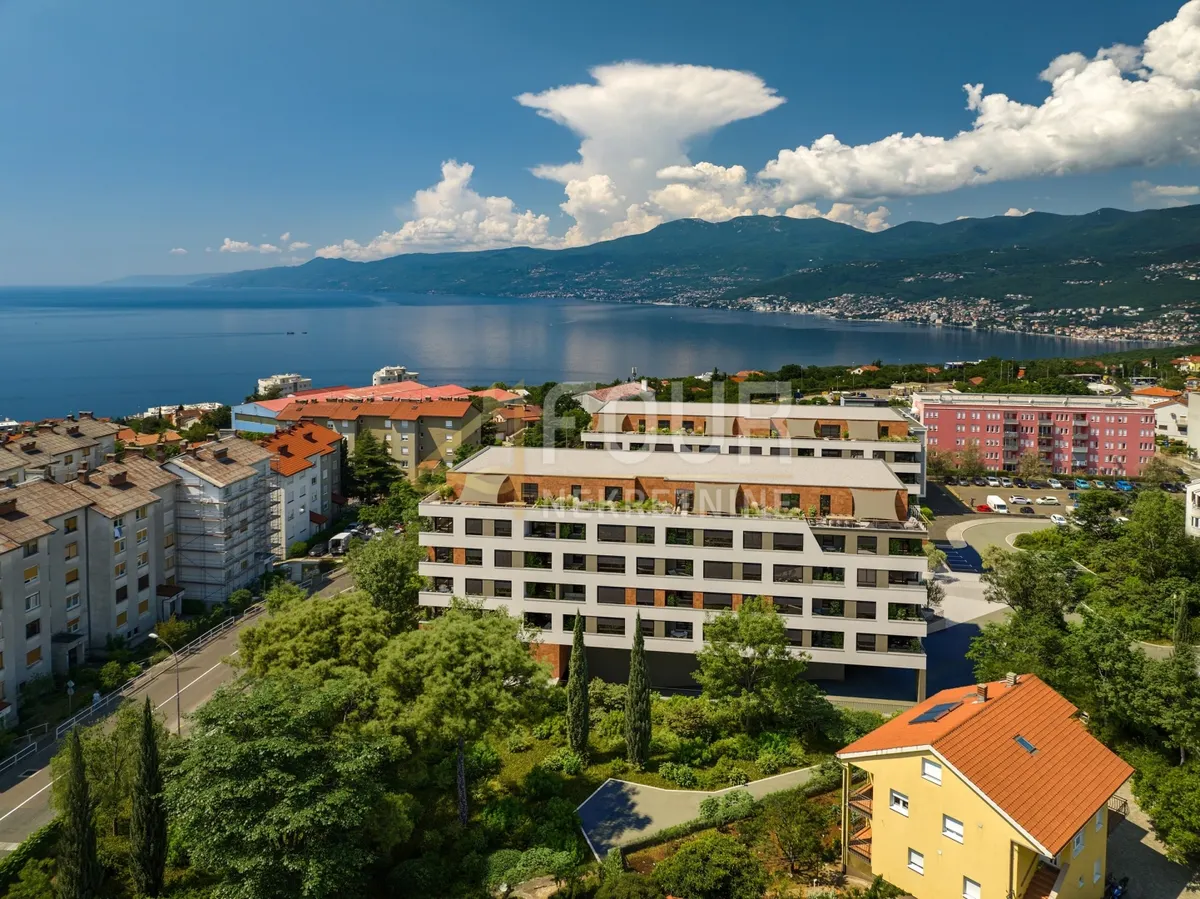 Poslovni Prostor - Rijeka, 116m2