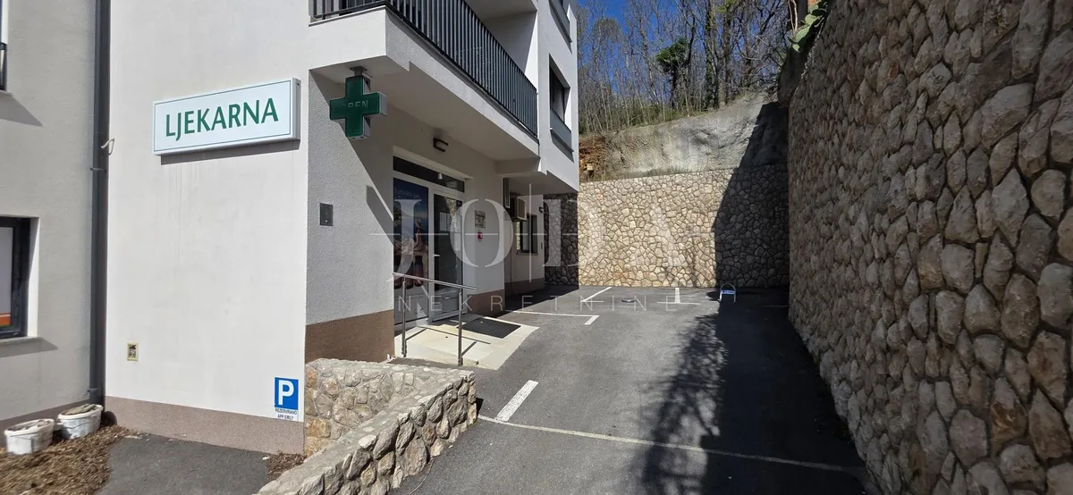 Poslovni Prostor - Crikvenica, 103.13m2