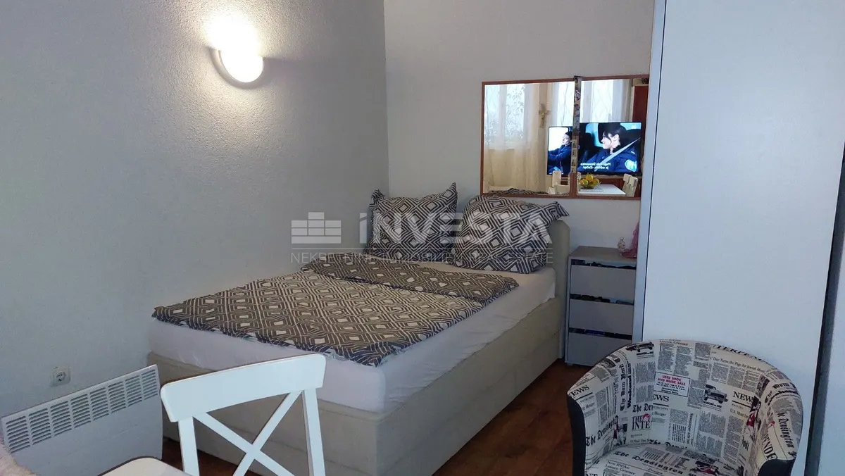 Poslovni Prostor - Rovinj, 46m2