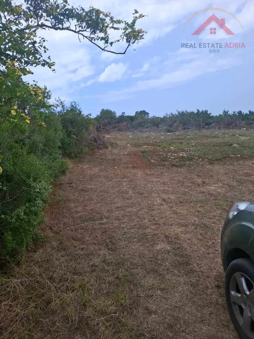 Land - Sveti Filip i Jakov, 2935m2