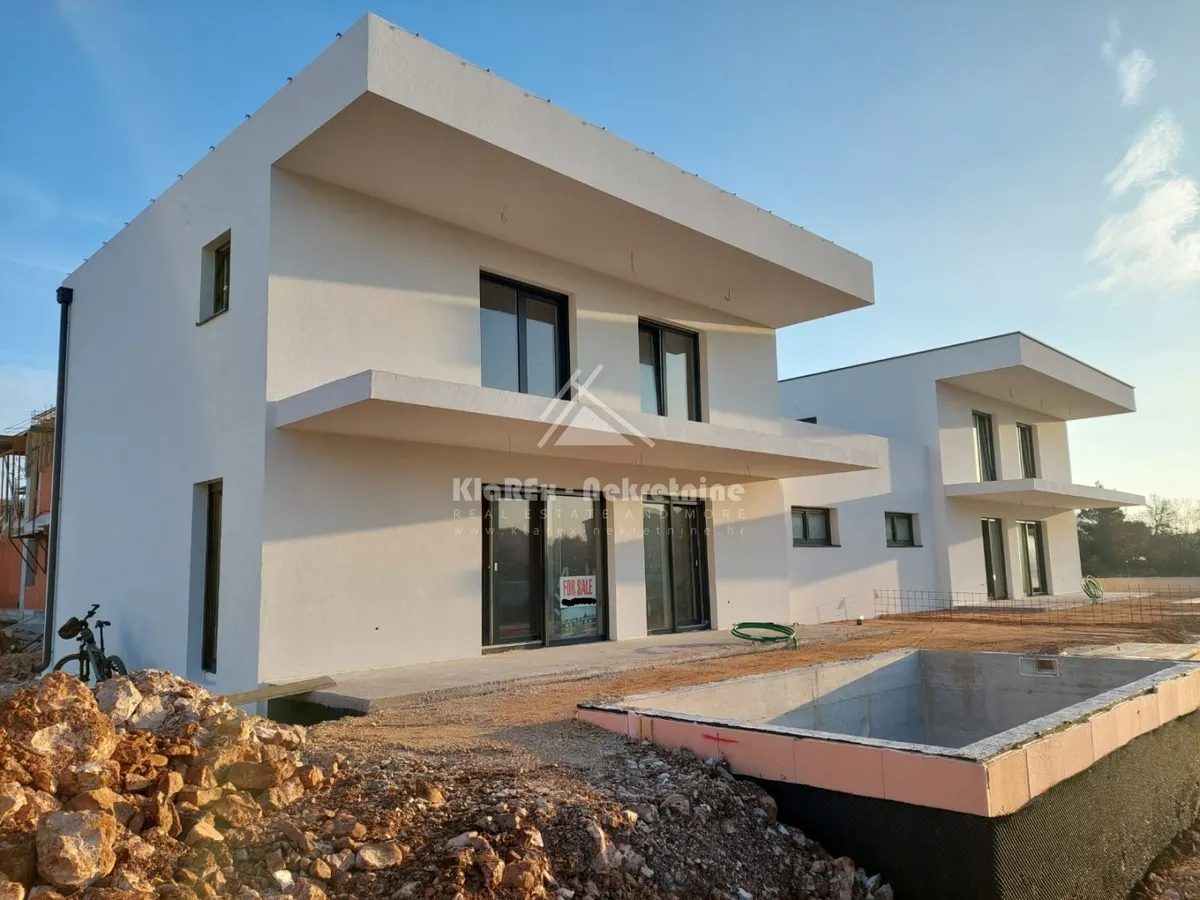 Kuća - Vodice, 157.51m2