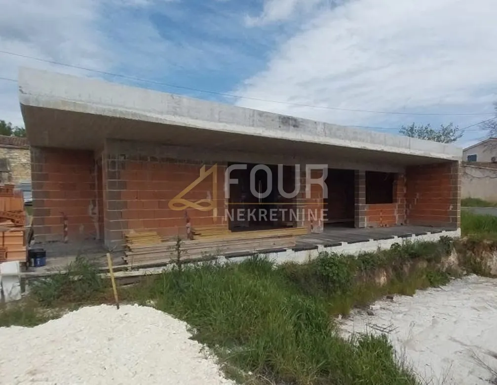 Kuća - Ližnjan, 150m2