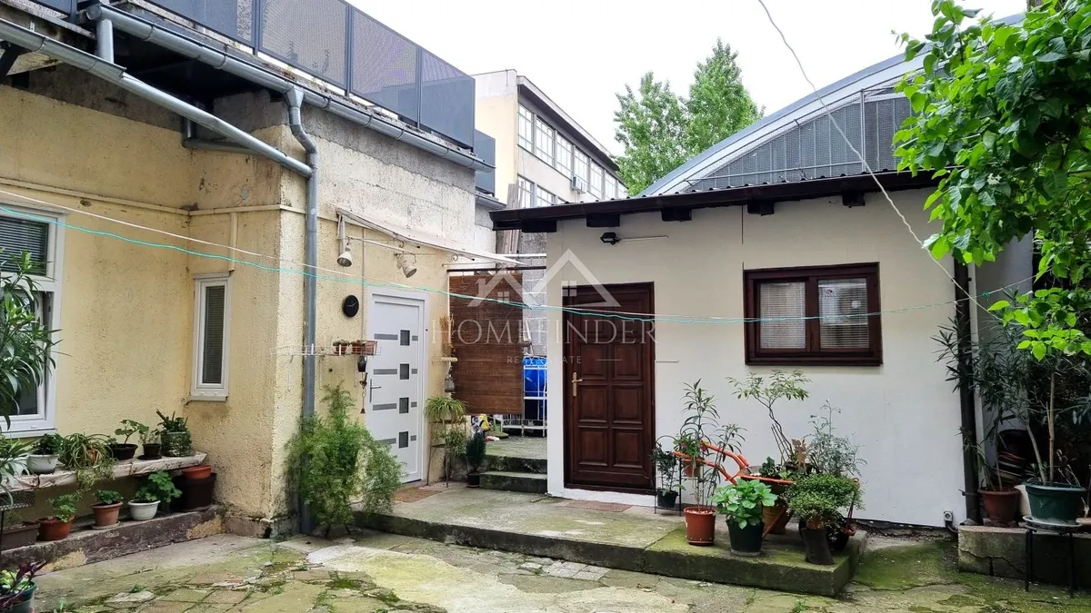 Apartment - Donji Grad, 58m2