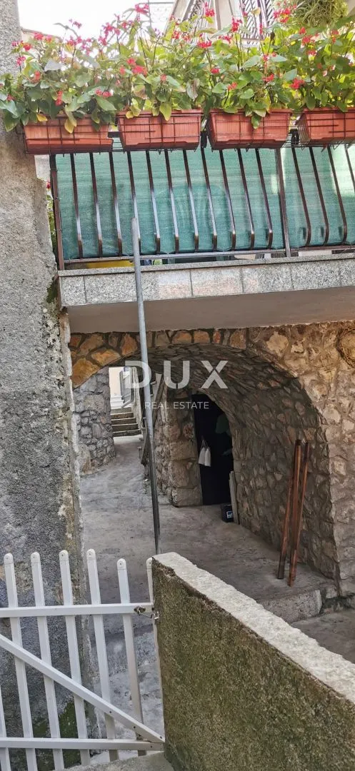 Kuća - Dobrinj, 115m2
