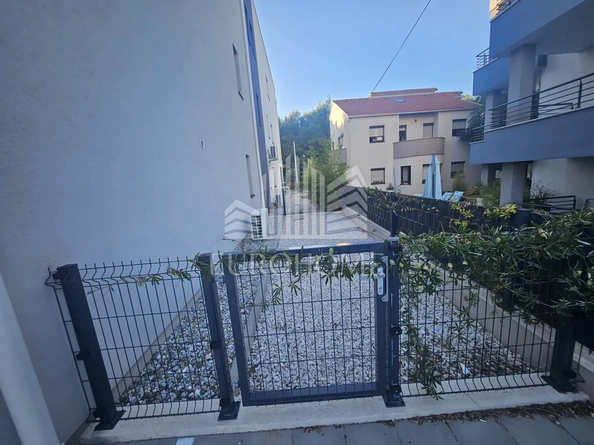 Stan - Zadar, 65m2