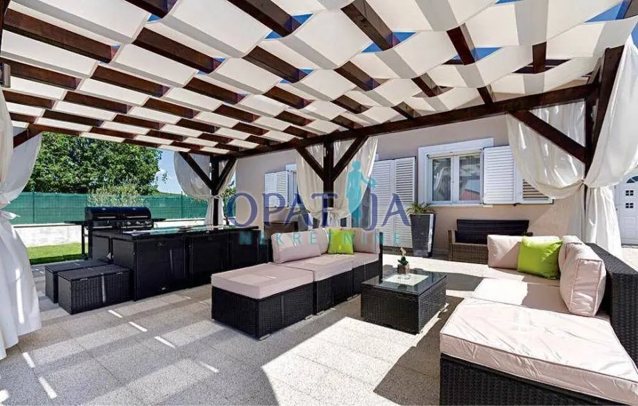Kuća - Rovinj, 116m2