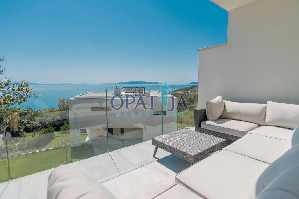 Kuća - Opatija - Okolica, 210m2