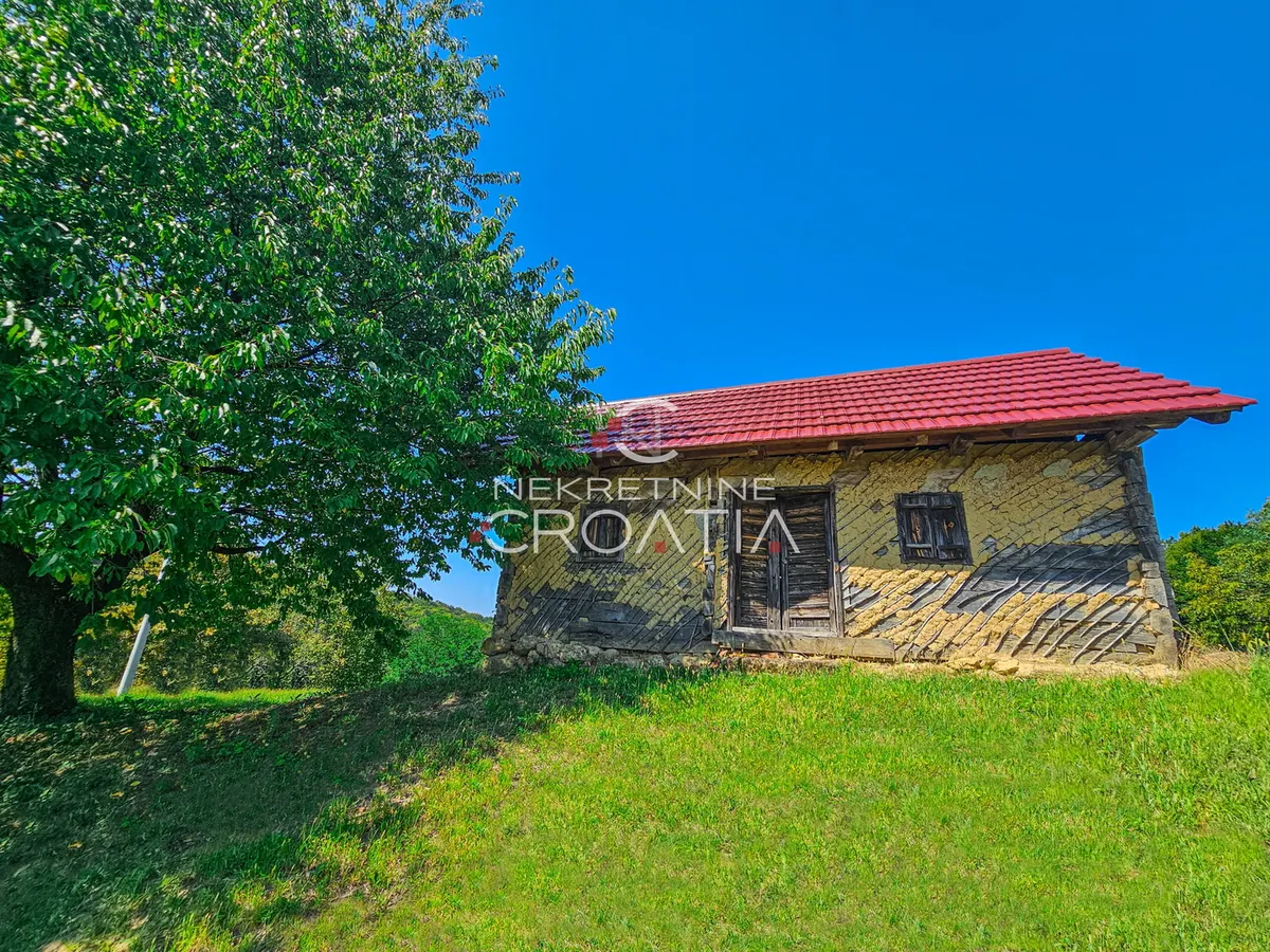 Kuća - Donja Voća, 28m2