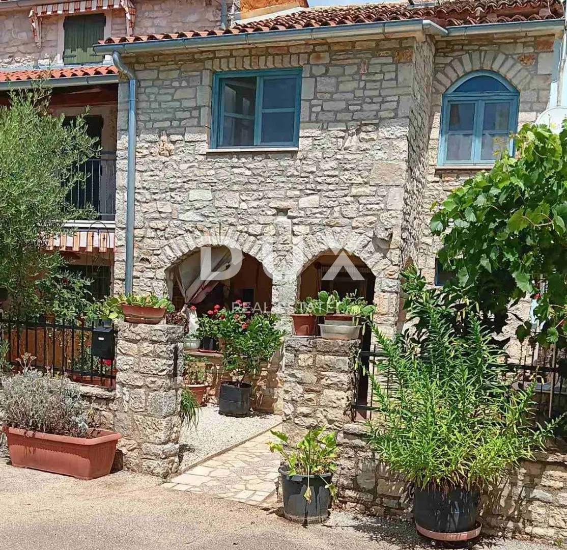 Kuća - Poreč, 105m2