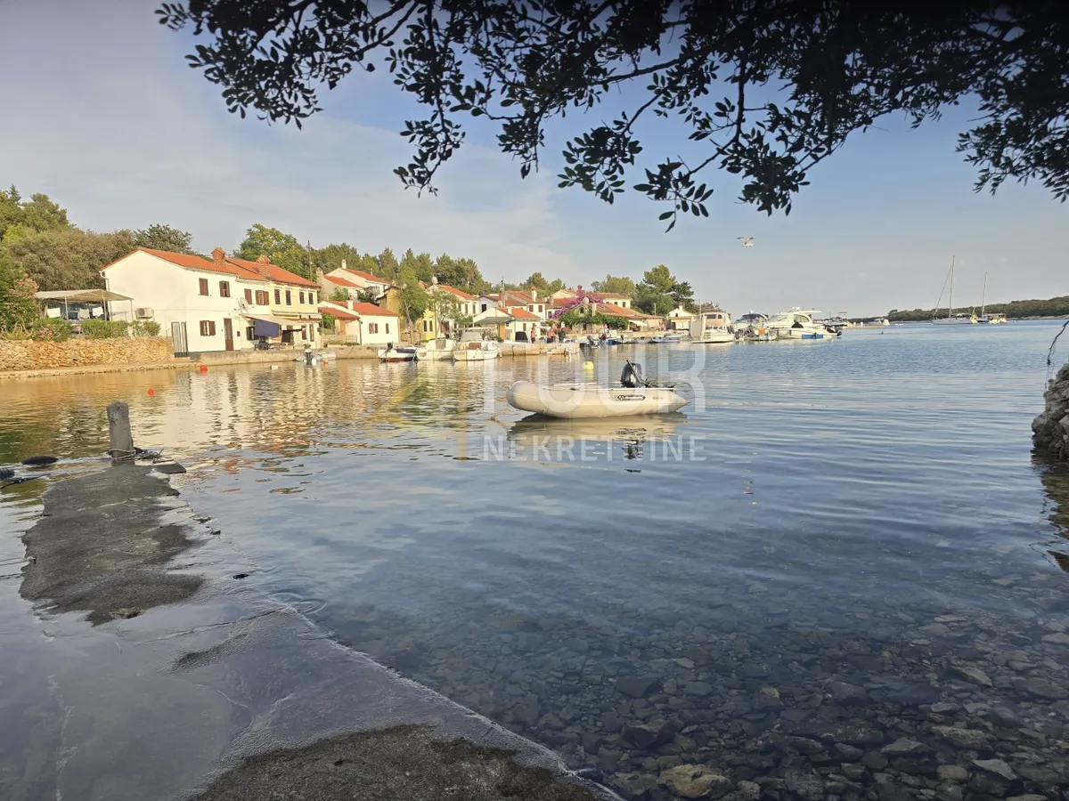 Kuća - Cres, 18m2