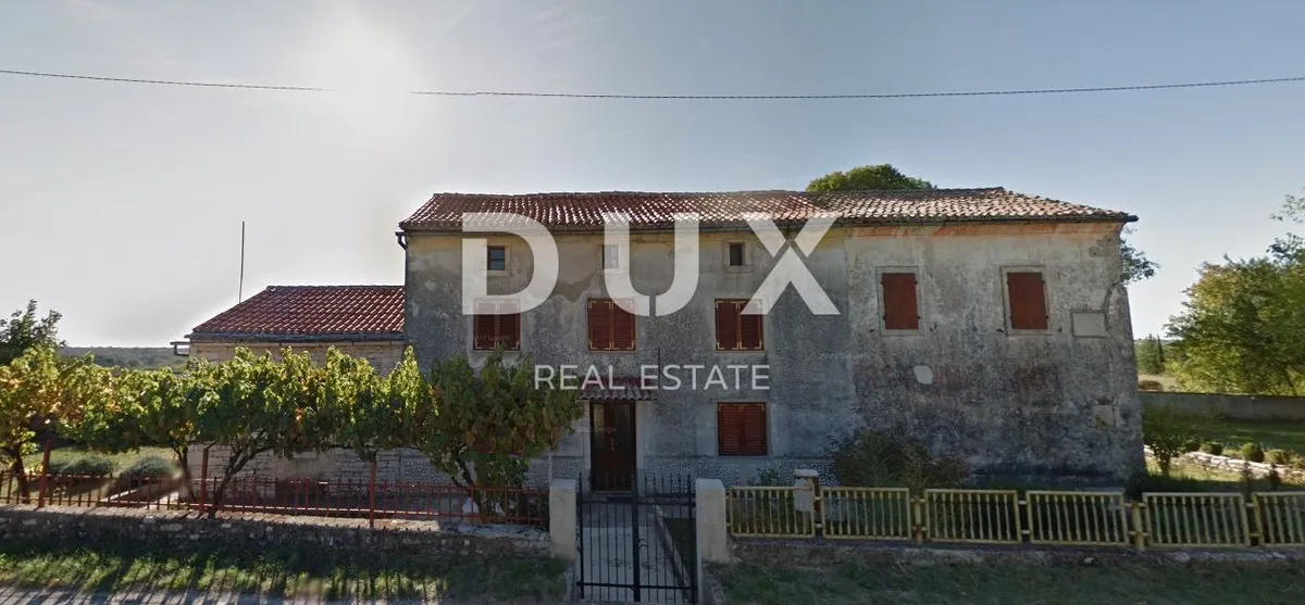 Kuća - Žminj, 450m2
