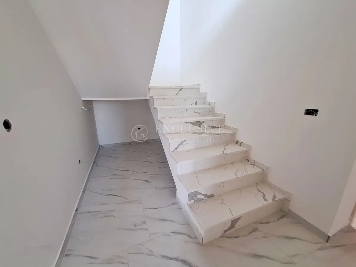 Apartment - Krk, 168m2