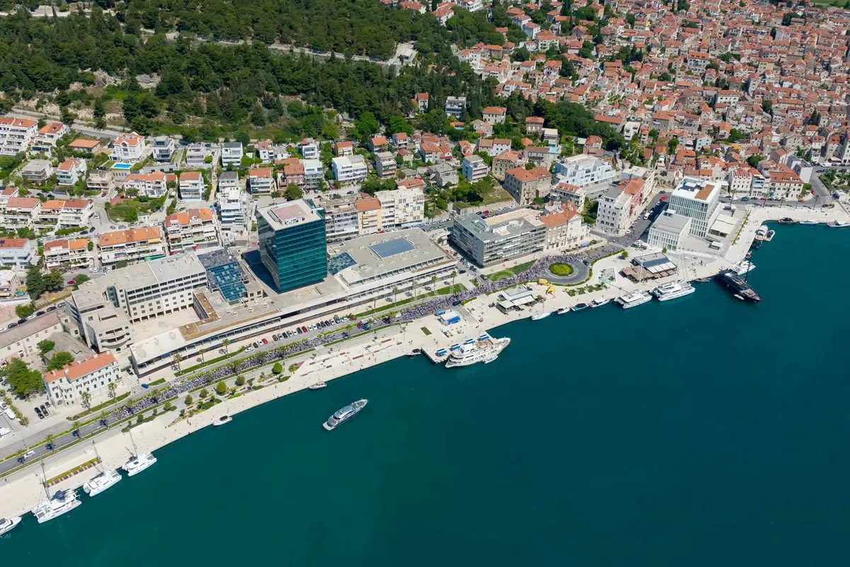 Commercial Space - Obala kneza Branimira, Grad, Split, 700m2