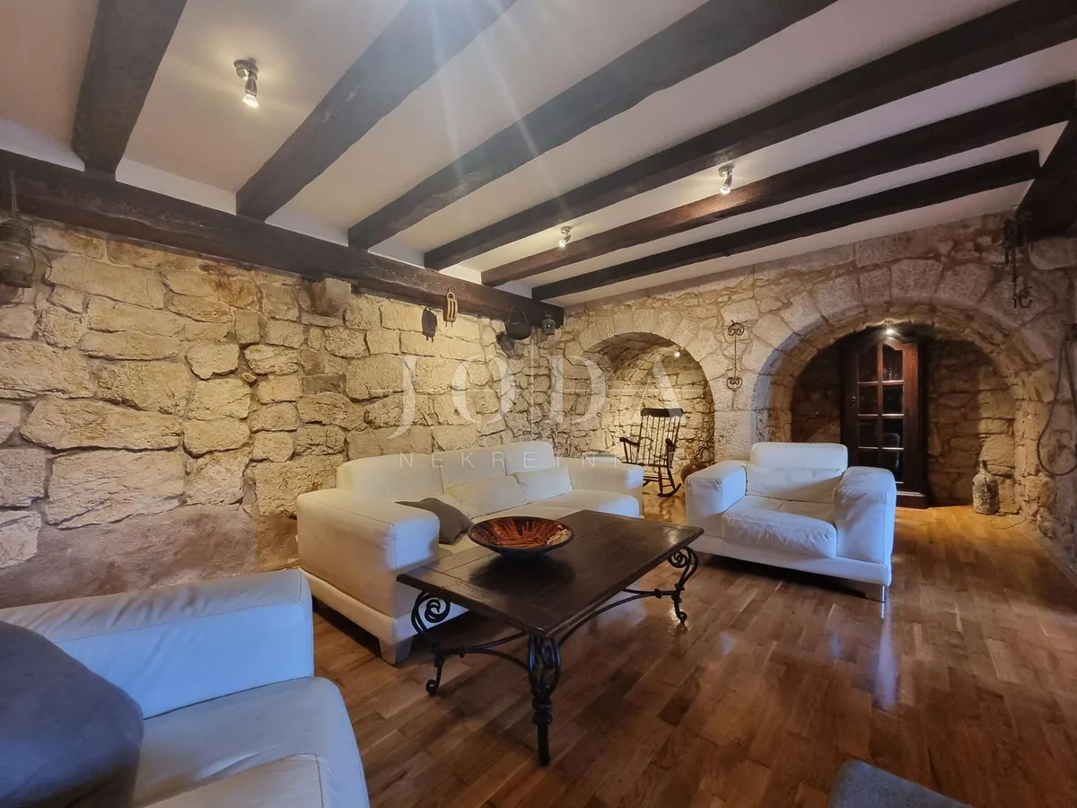 Kuća - Vinodolska Općina, 126m2