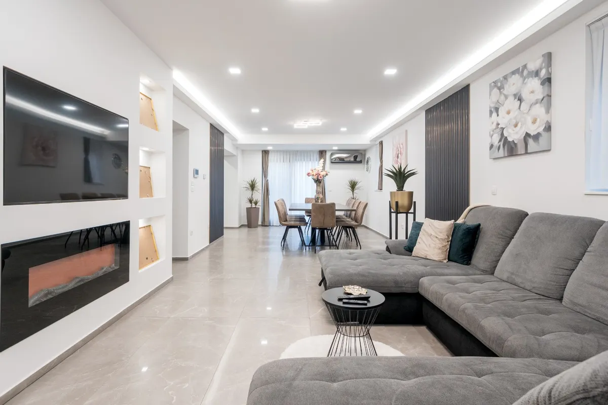 Kuća - kod Podsusedska aleja, Vrapče-Podsused, Zagreb, 278m2