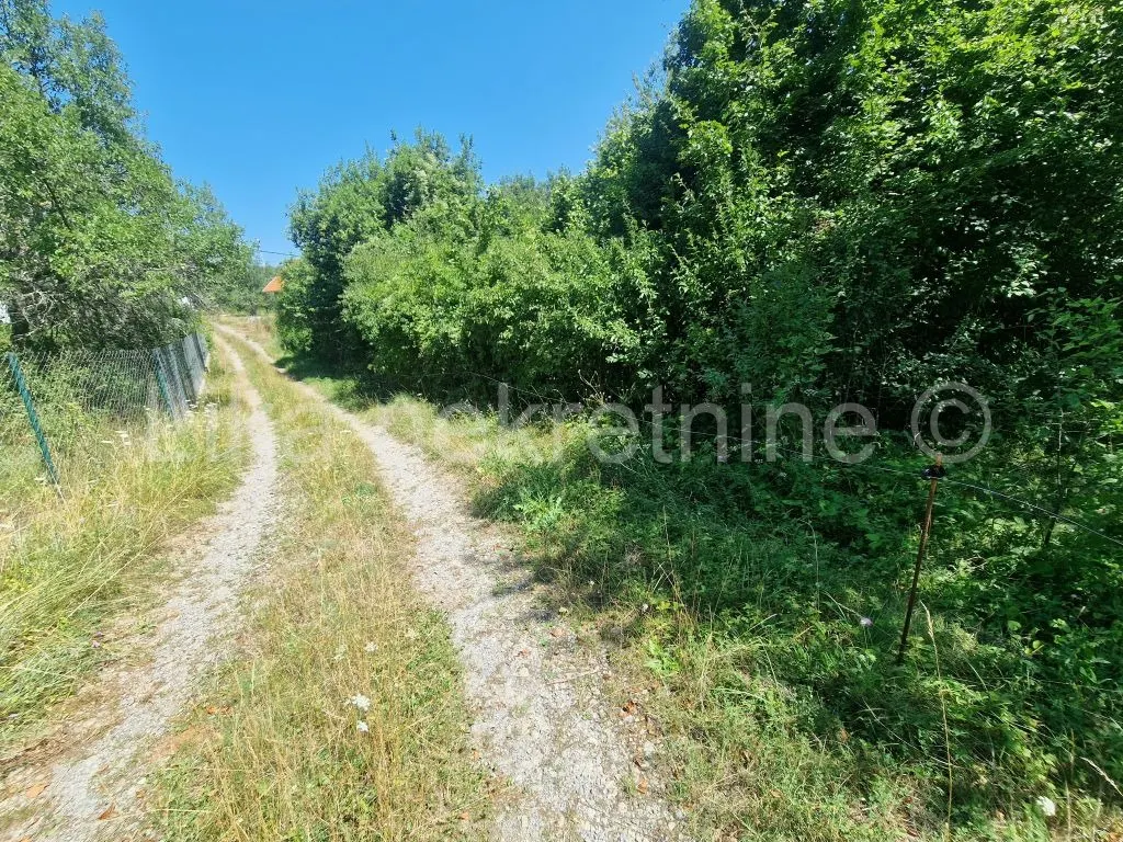 Land - Otočac, 3233m2