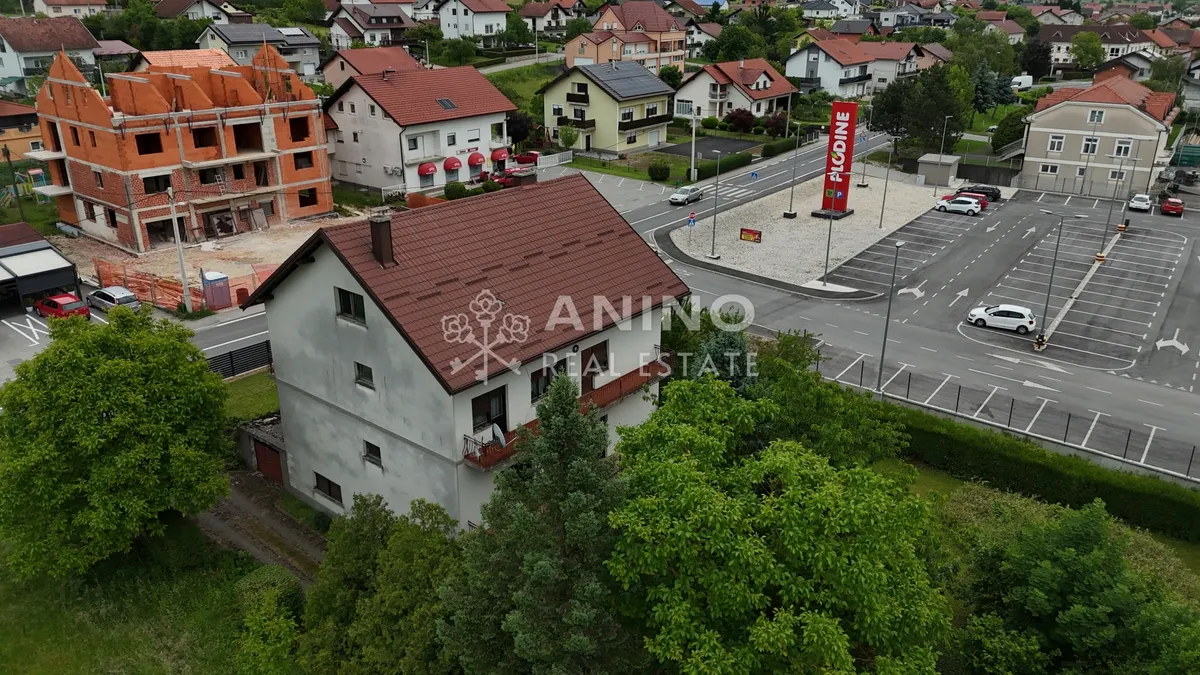 Kuća - Pregrada, 400m2