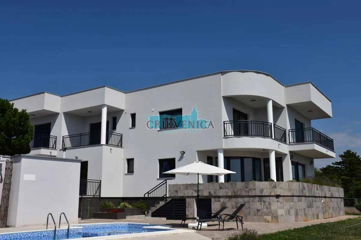 Kuća - Crikvenica, 440m2