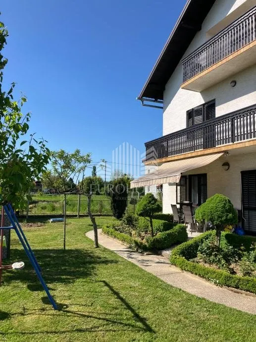 House - Stupnik, 200m2