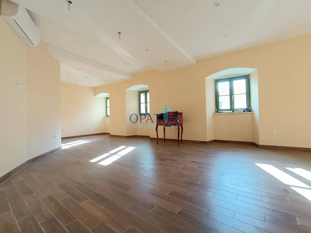 Stan - Opatija, 185m2