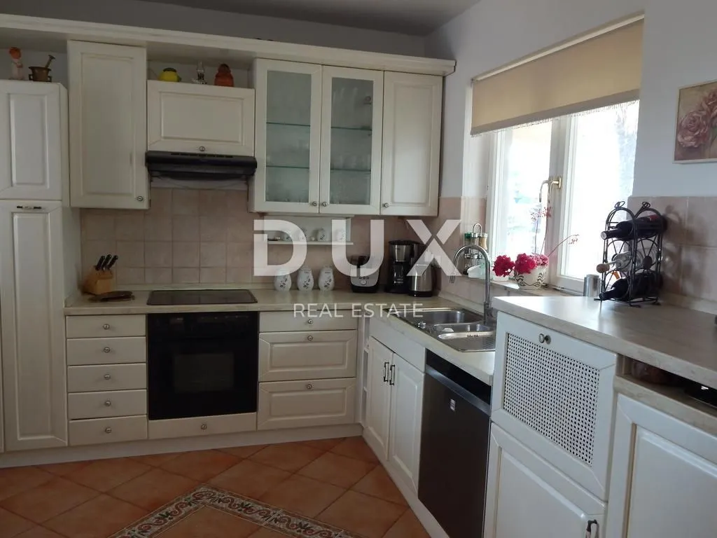 House - Umag, 480m2