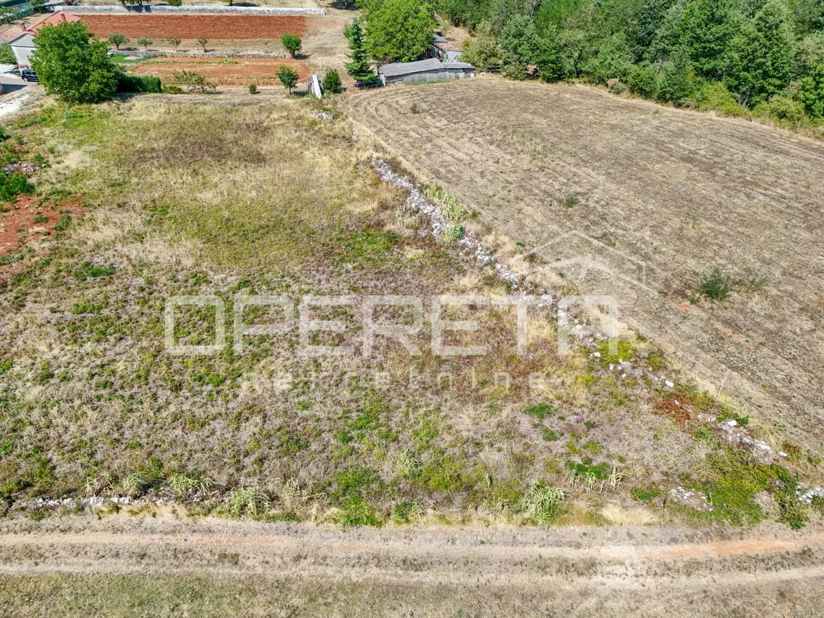 Zemljište - Višnjan, Višnjan, Višnjan, 736m2