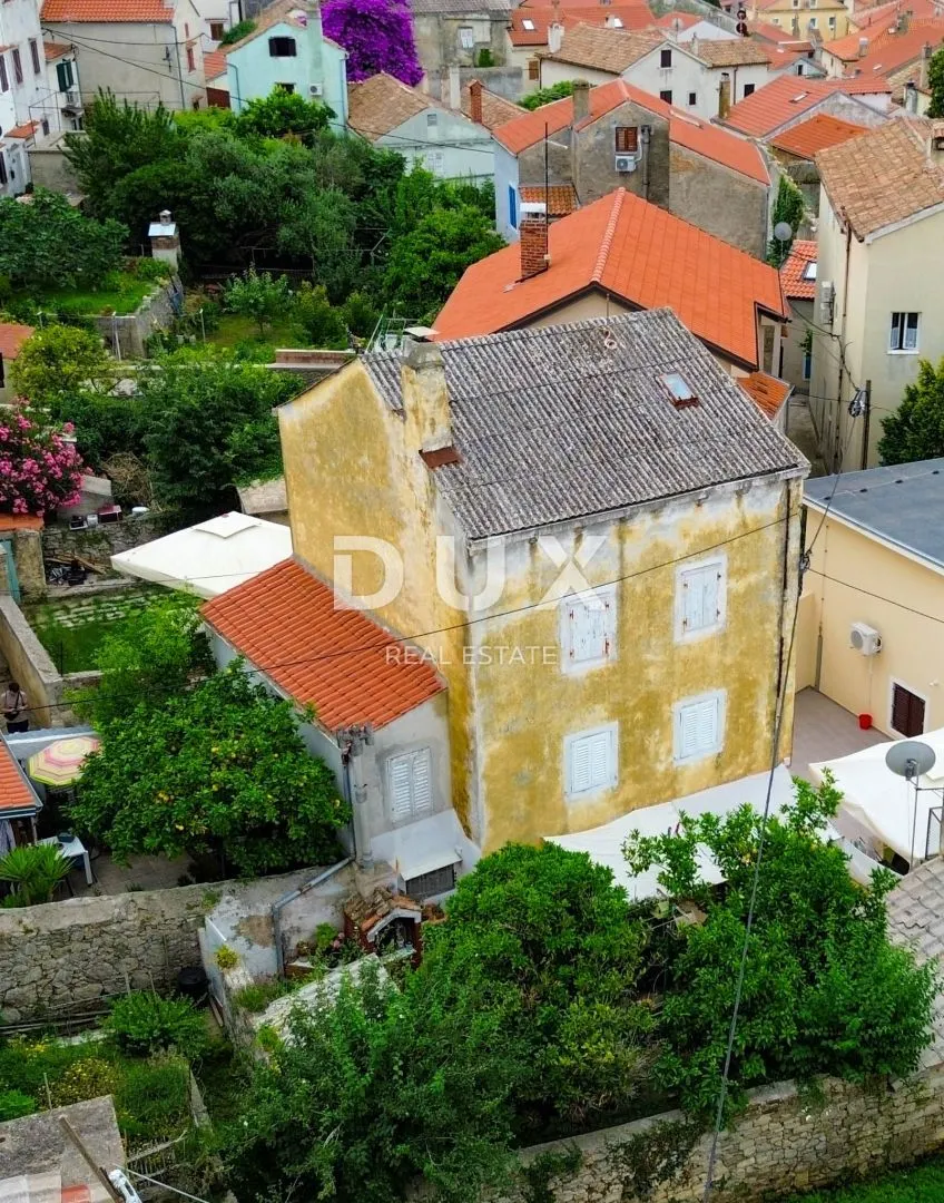 Kuća - Mali Lošinj, 250m2