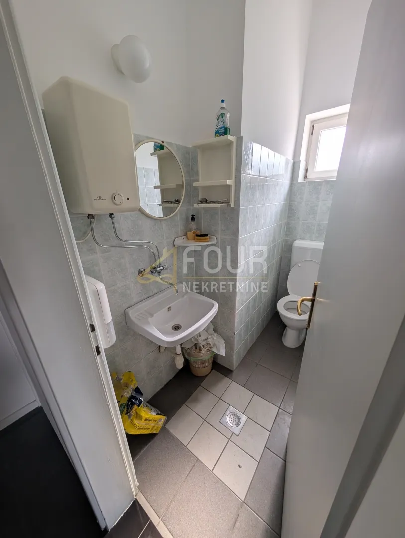 Poslovni Prostor - Kastav, 89m2