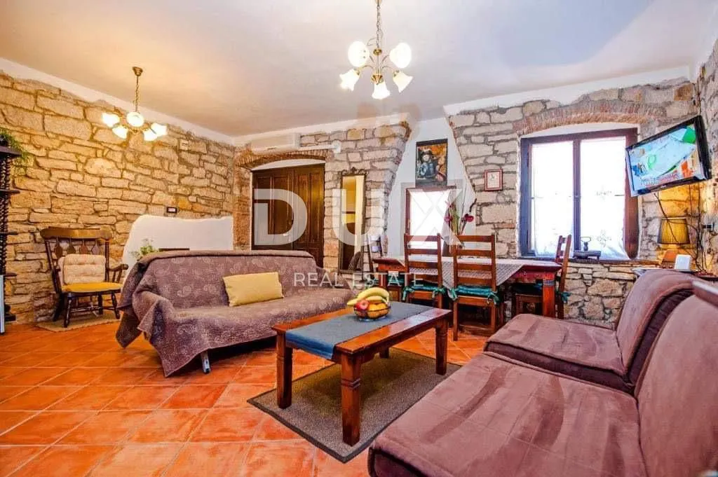 Stan - Rovinj, 39.25m2