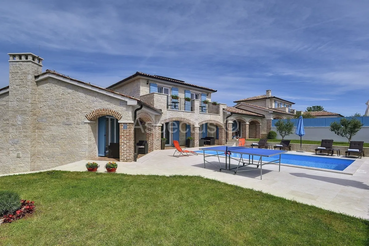 House - Medulin, 360m2