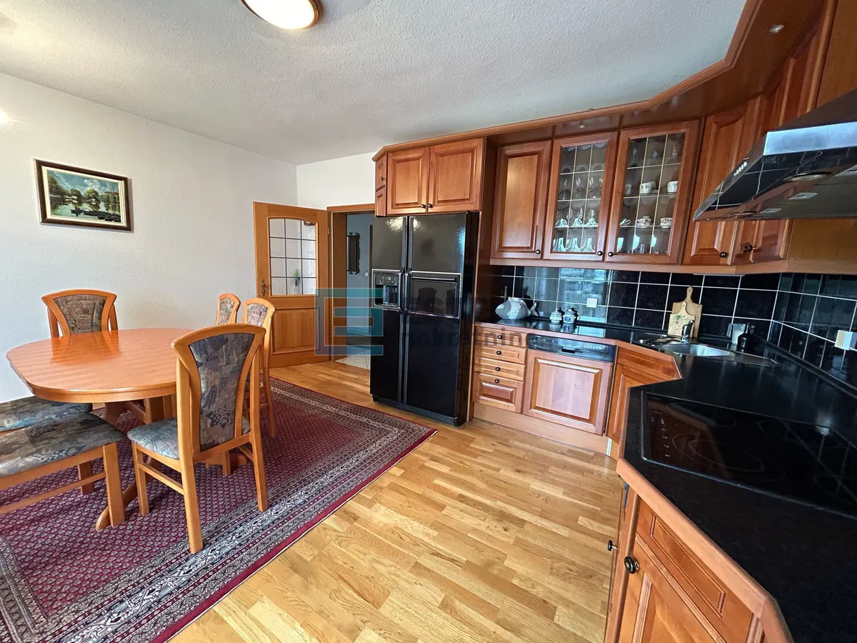 Kuća - Biograd na Moru, 398m2