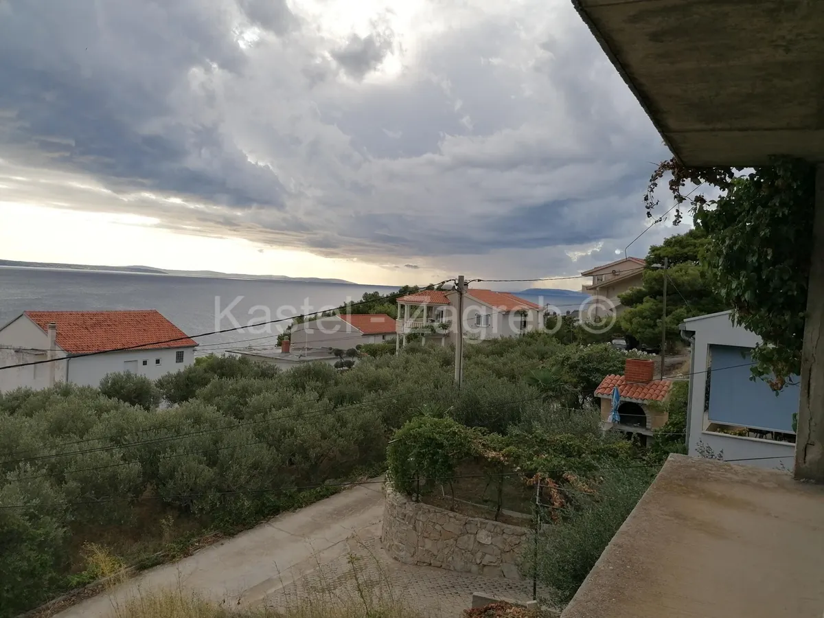 Zemljište - Dugi rat, 280m2