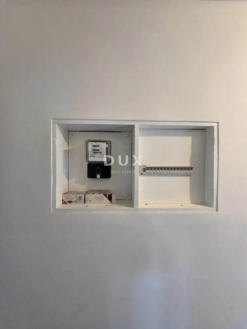 Kuća - Tounj, 200m2