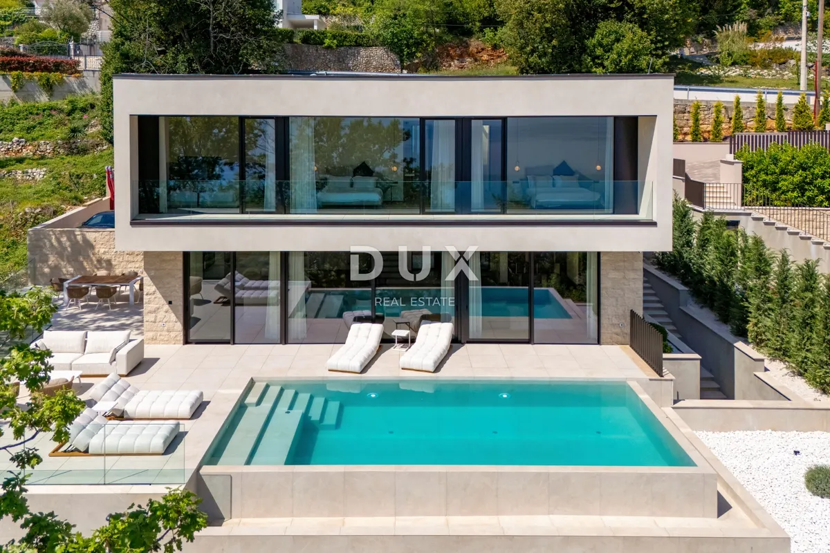 Kuća - Mošćenička Draga, 250m2