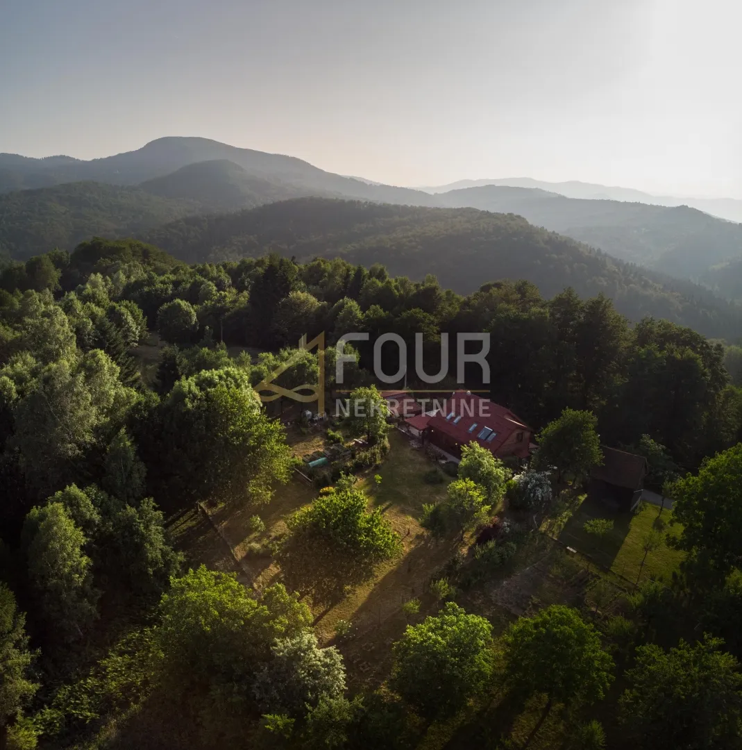 Kuća - Brod Moravice, 330m2