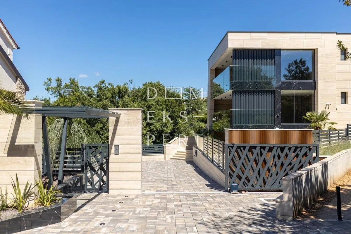 Stan - Malinska-Dubašnica, 164.02m2