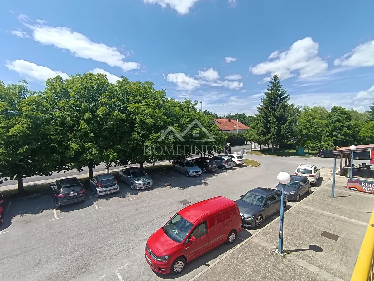 Poslovni Prostor - Oroslavje, 38.3m2