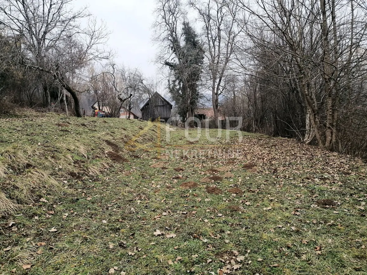 Kuća - Vrbovsko, 342m2