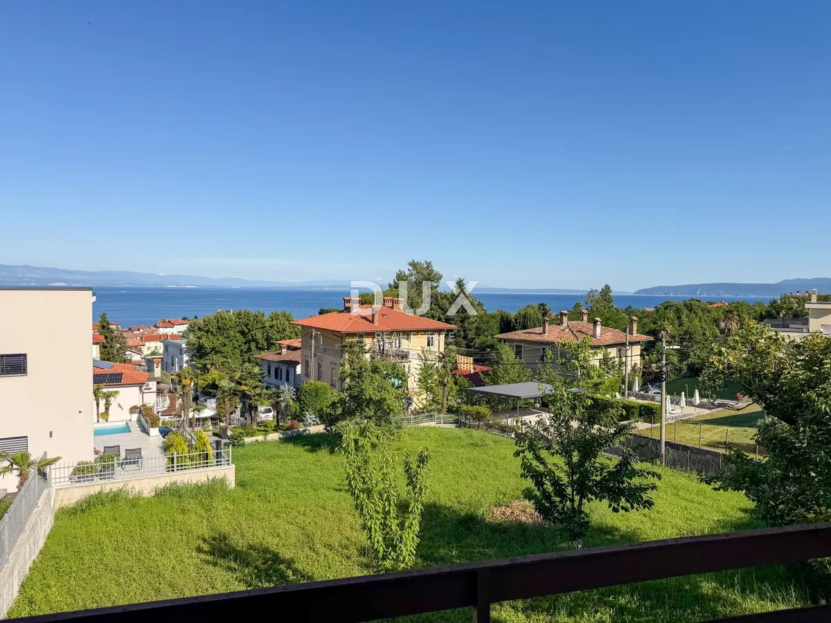 Kuća - Lovran, 240m2