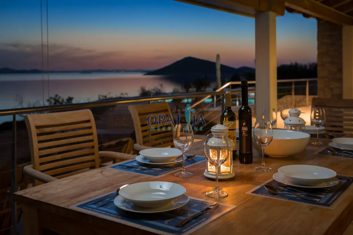 Kuća - Tkon, 280m2