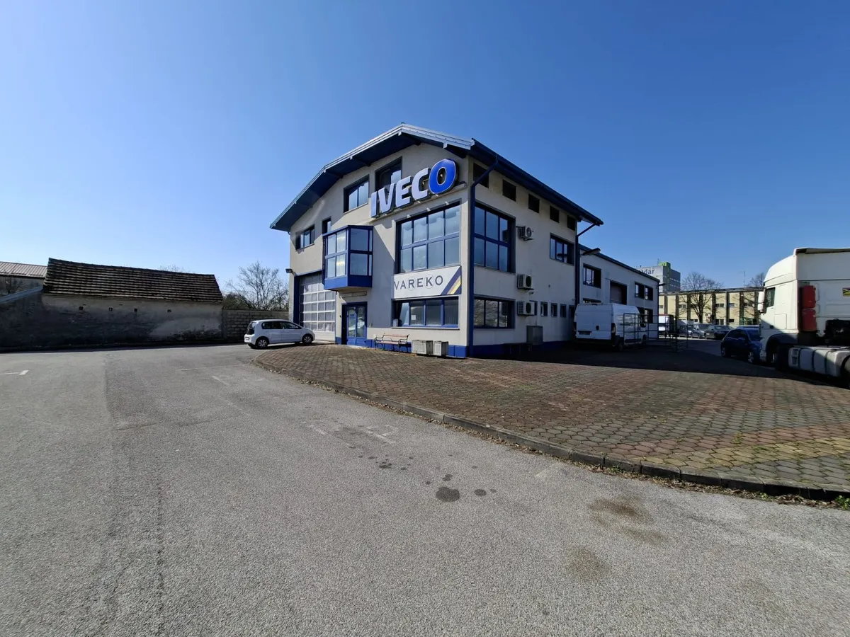 Poslovni Prostor - Biškupec, Varaždin, Varaždin, 745m2
