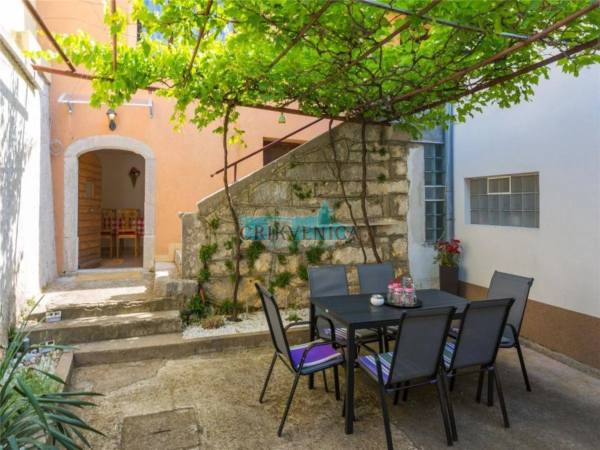 Kuća - Vinodolska Općina, 60m2